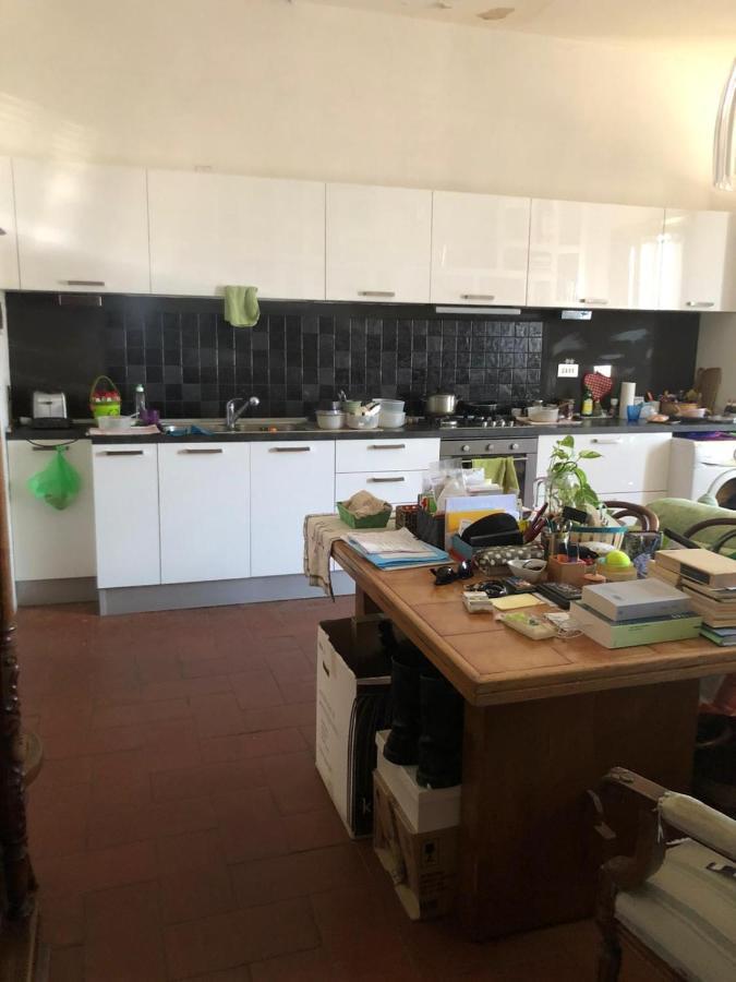 Solo Traveller Bedroom In Homestays City Center Florence Exterior photo