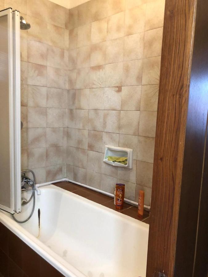 Solo Traveller Bedroom In Homestays City Center Florence Exterior photo