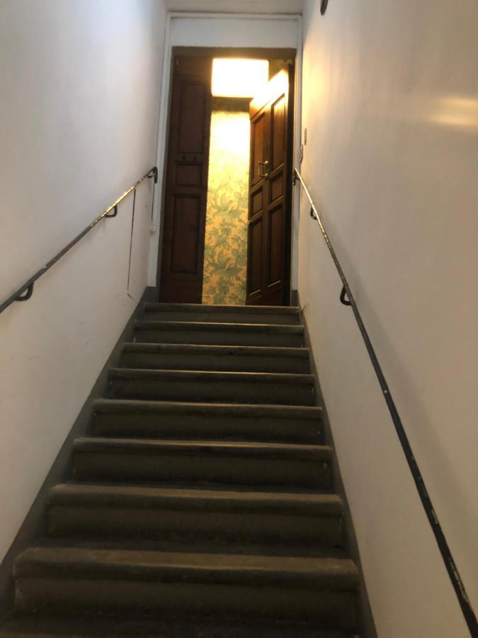 Solo Traveller Bedroom In Homestays City Center Florence Exterior photo